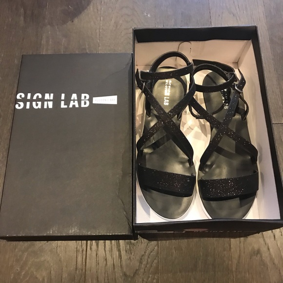 Design Lab Chernin Glitter Sandals - Picture 2 of 7